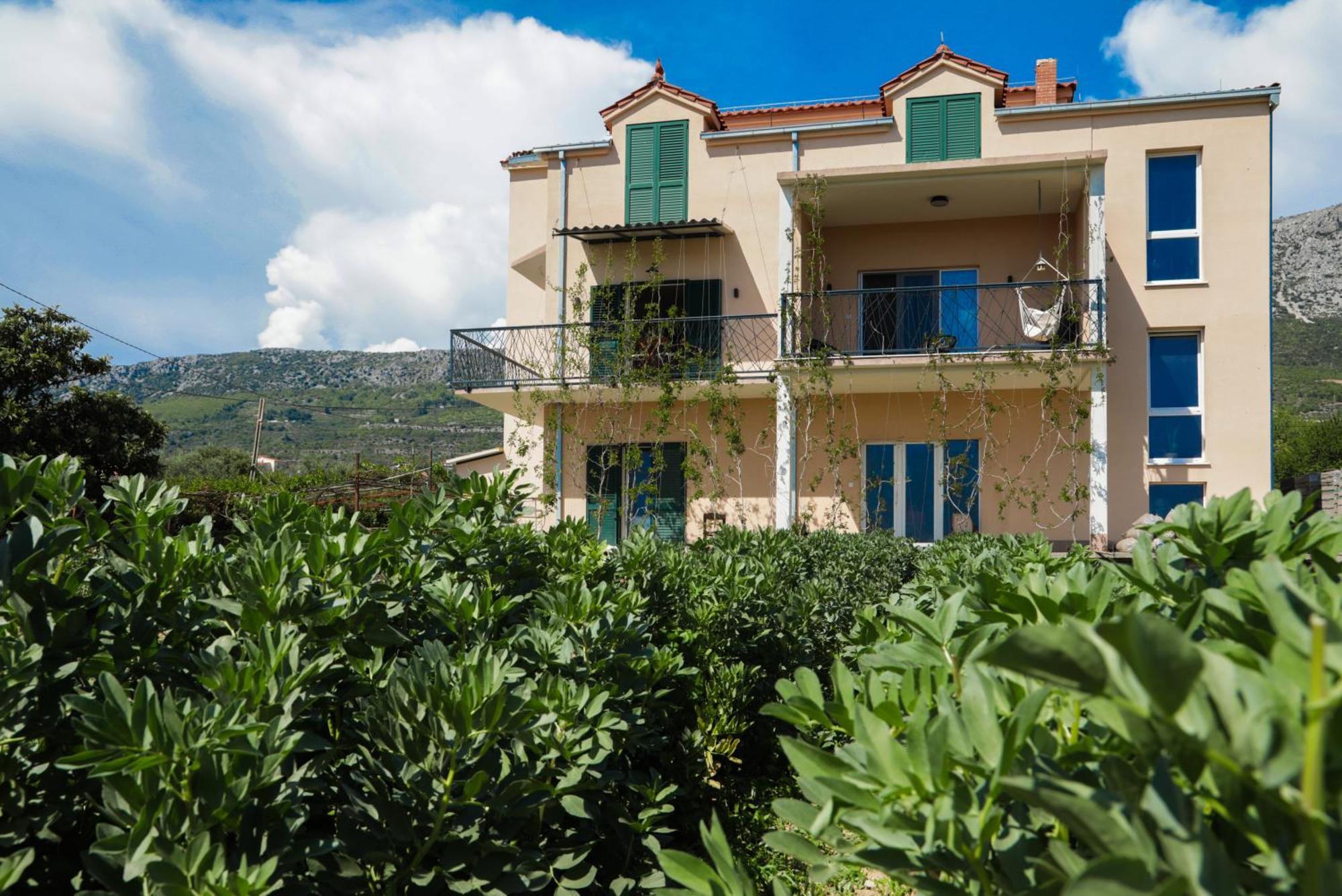 4-Star Apartments Bianco Kaštela Eksteriør billede